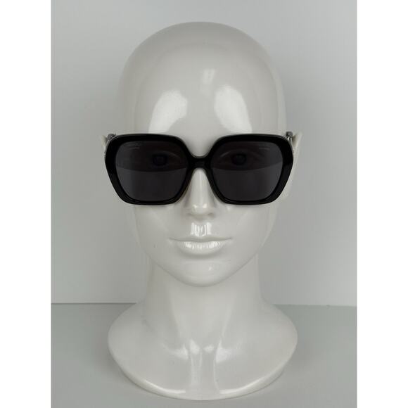 Chanel Square Sunglasses 5521-A Black Frame & Lences - Picture 1 of 7